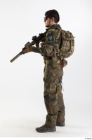  Photos Frankie Perry Army KSK Recon Germany Poses standing whole body 0003.jpg